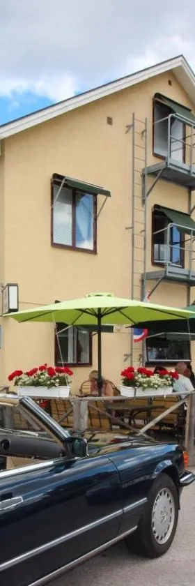 Orrefors hotell & restaurang，位于尼布鲁的酒店