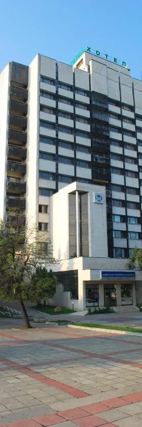 Hotel Velbazhd，位于丘斯滕迪尔的酒店