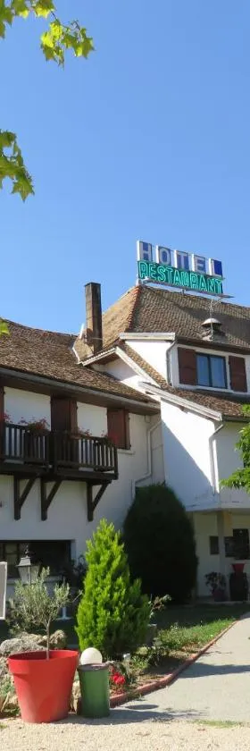Hotel Restaurant Le Traineau，位于Clelles的酒店