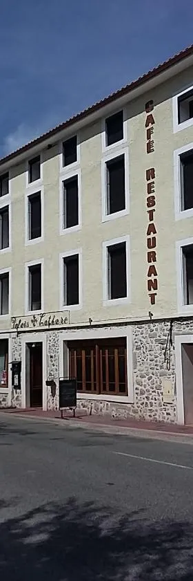 帕莱斯卡特里酒店，位于Bélesta的酒店