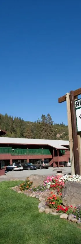 Indian Creek Lodge，位于Douglas City的酒店