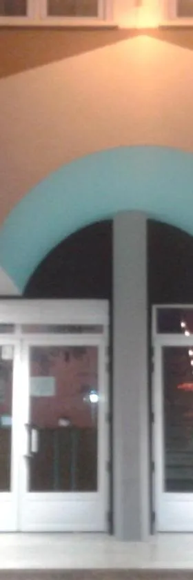 塞万提斯酒店，位于Mahora的酒店