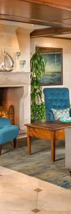 Ayres Hotel Laguna Woods - Aliso Viejo，位于拉古纳伍兹的酒店