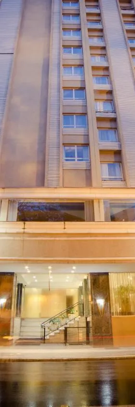 麻布库里提巴商务酒店，位于库里提巴的酒店