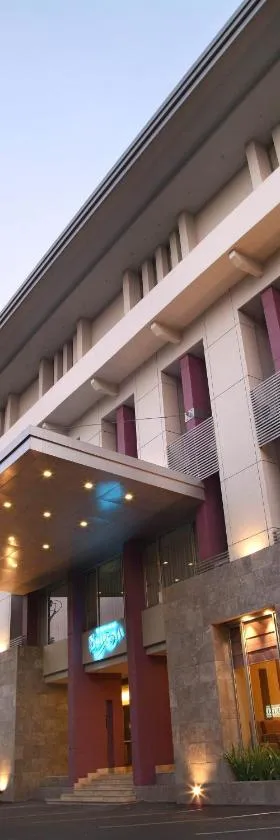 Serela Riau by KAGUM Hotels，位于万隆的酒店