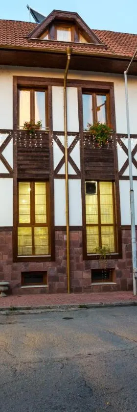 Family Hotel Teteven，位于泰特文的酒店