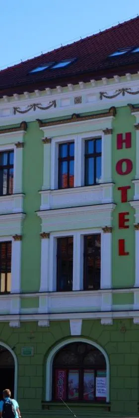 Hotel Leliwa，位于莱希纳的酒店