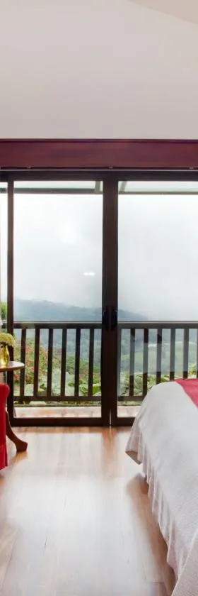 波亚斯火山酒店，位于Vara Blanca的酒店