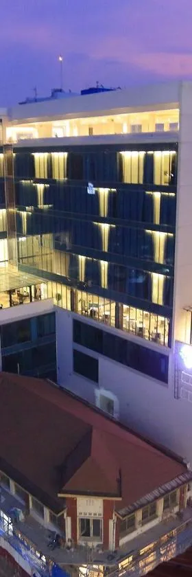 Pasar Baru Square Hotel Bandung，位于万隆的酒店