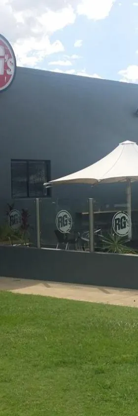 Rocky Glen Hotel Motel Gladstone，位于格拉德斯通的酒店