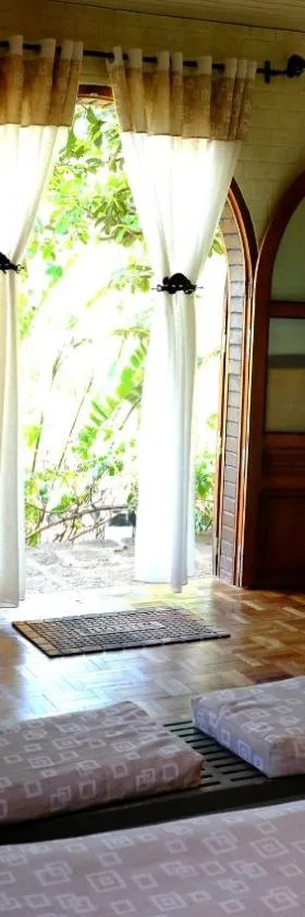 Eco Lodge Les Chambres Du Voyageur，位于安齐拉贝的酒店