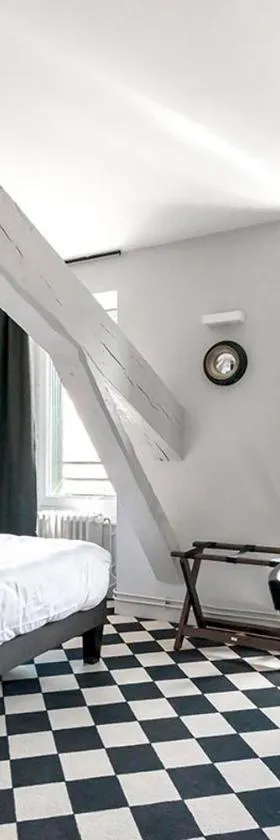 Urban Style Hotel des Carmes，位于欧里亚克的酒店