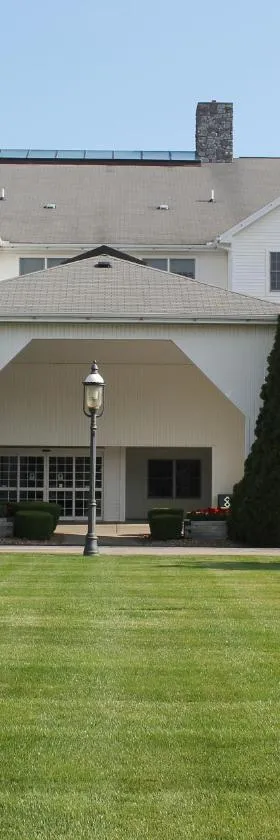 Farmstead Inn and Conference Center，位于西普谢瓦纳的酒店