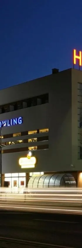 QUEST HOTEL - dawniej Hotel Planeta，位于布热斯科的酒店