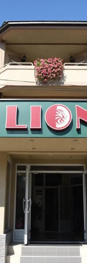 Garni Hotel Lion，位于雅戈丁那的酒店