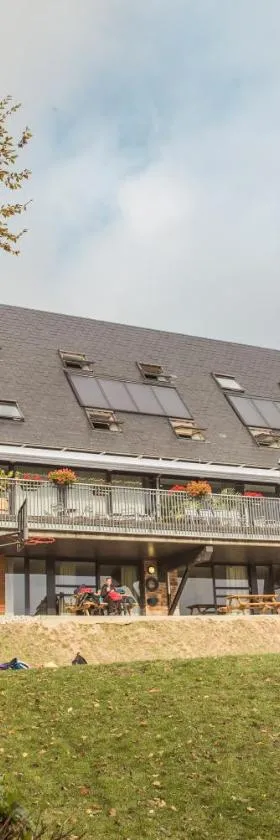 Hostel De Veurs，位于Sint-Martens-Voeren的酒店