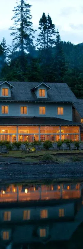 莱克瑞森特山林小屋，位于Port Crescent的酒店