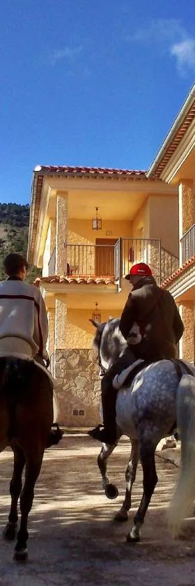 Apartamentos rurales Casas de Haches，位于Las Casas de Haches的酒店