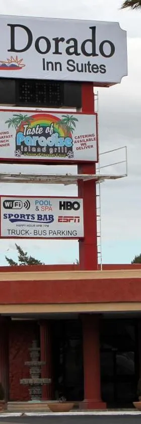 El Dorado Inn Suites - Nogales，位于诺加利斯的酒店
