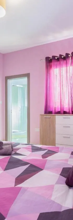 North Side Apartment 1，位于Mġarr的酒店
