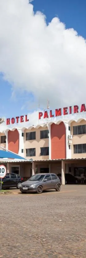 Hotel Palmeiras，位于南拉兰热拉斯的酒店