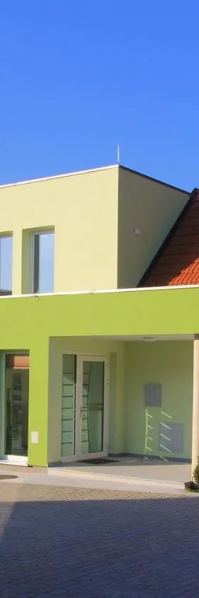Dorfgasthof Berlakovich，位于Weppersdorf的酒店