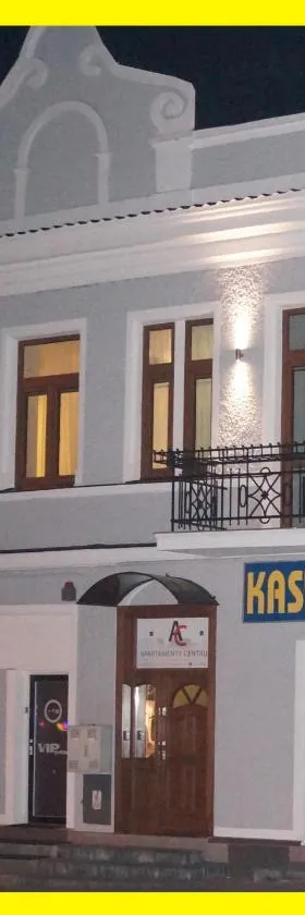Apartamenty Ostrowiec - Pokoje Gościnne Centrum，位于奥斯特罗维茨的酒店