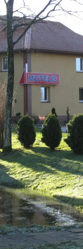 Piligrimo Užeiga，位于Kadarės的酒店