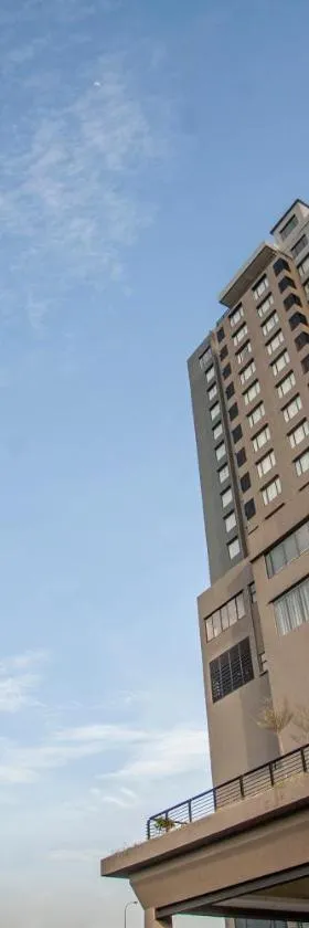 柔佛州新山米尔西姆酒店，位于新山的酒店