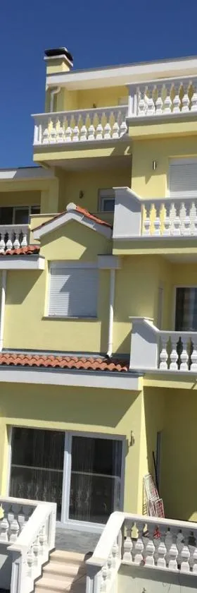 Apartments Jareb，位于特里班的酒店