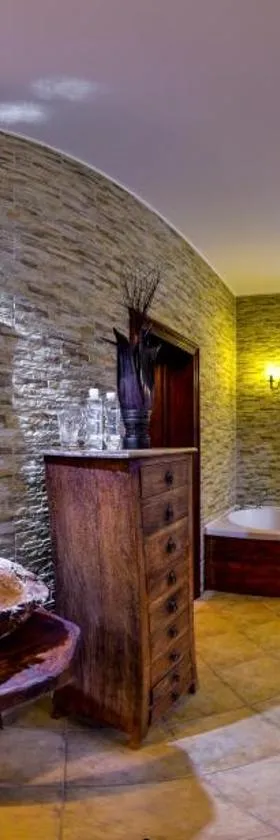 Momini Dvori Boutique Guest House，位于班斯科的酒店