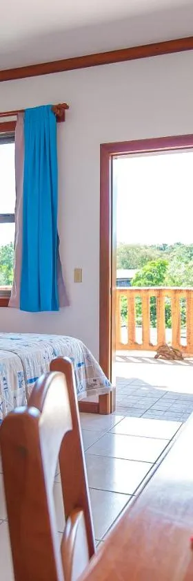 Hotel Los Corales，位于西区的酒店