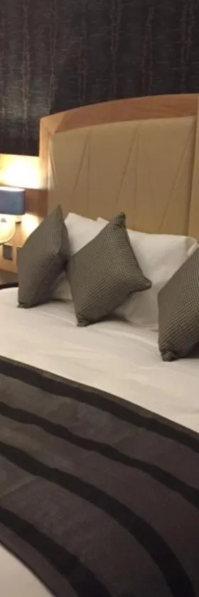 The Bell Hotel Aylesbury，位于艾尔斯伯里的酒店