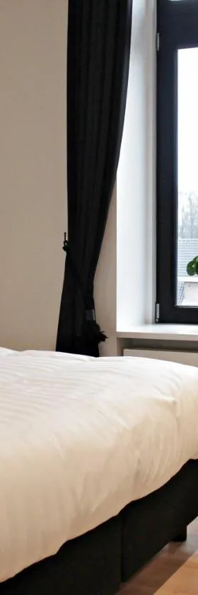 B&B VIENNA，位于洛克伦的酒店