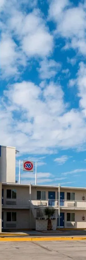 Motel 6-Blythe, CA - South，位于布莱斯的酒店