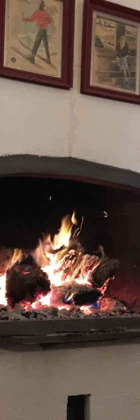 Casas Cueva y Cortijo La Tala en Guadix，位于瓜迪克斯的酒店
