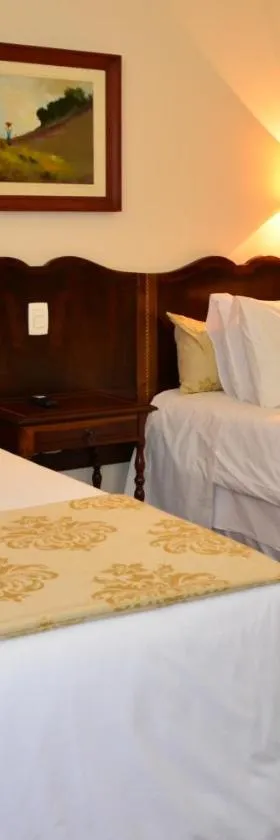Hotel Glória Resort & Convention，位于卡尚布的酒店