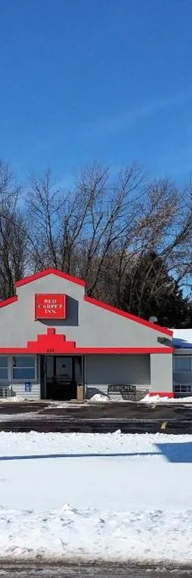 红地毯酒店 - 温德姆，位于Windom的酒店
