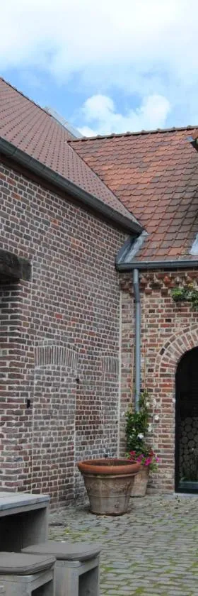 De Sjeiven Dorpel，位于马塞克的酒店