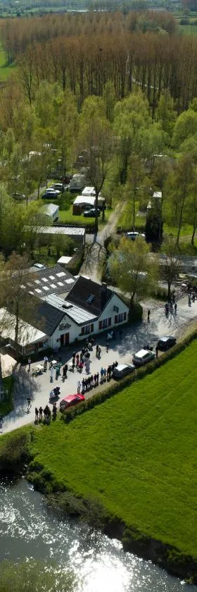 L'auberge du moulin des prés，位于Maroilles的酒店
