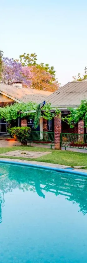 Kadoma Hotel & Conference Centre，位于Kadoma的酒店