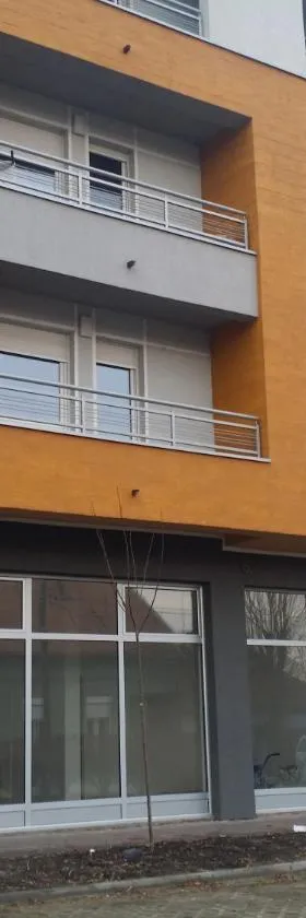 Apartment Jelena，位于兹雷尼亚宁的酒店
