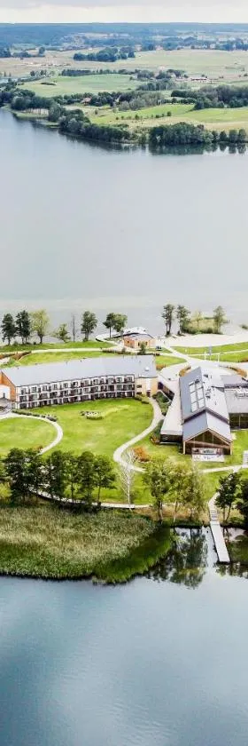 Hotel Marina Club，位于奥尔什丁的酒店