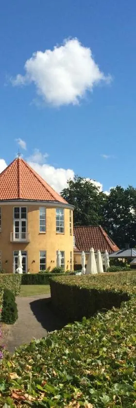 Fakkelgaarden Hotel & Restaurant，位于库拉萨的酒店