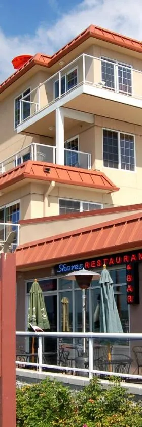 桦树湾雷恩沙堡酒店，位于布莱恩的酒店