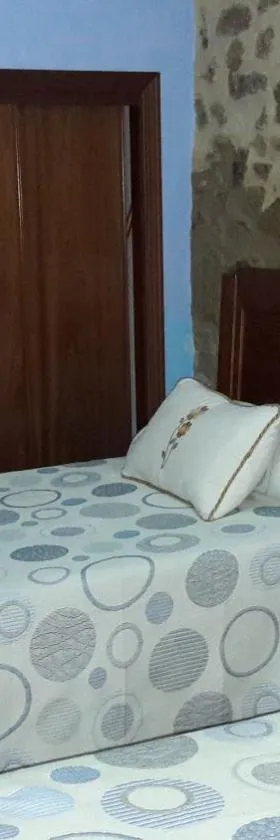 Apartamentos Alejandra，位于Gargantilla的酒店