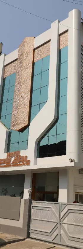 Hotel Pearl，位于纳威孟买的酒店