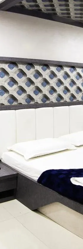Hotel Fantacee，位于纳威孟买的酒店
