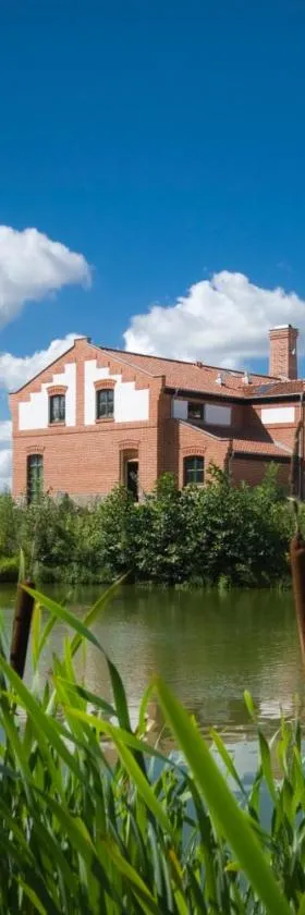 Folwark Miłkowiec，位于Gołębiewo的酒店