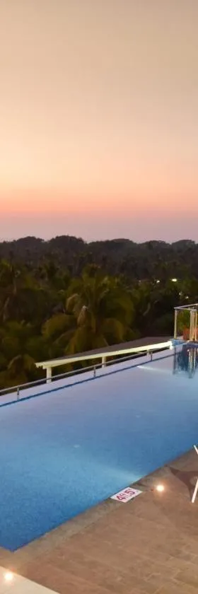 Silver Sands Serenity Resort, Candolim，位于坎多林的酒店
